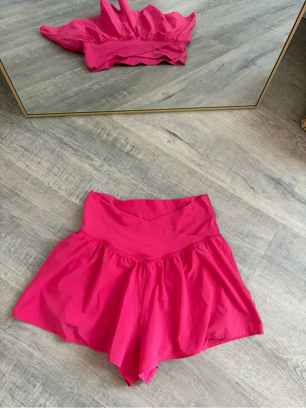 OFFLINE By Aerie Real Me Crossover Flowy Shorts Hot Pink Medium